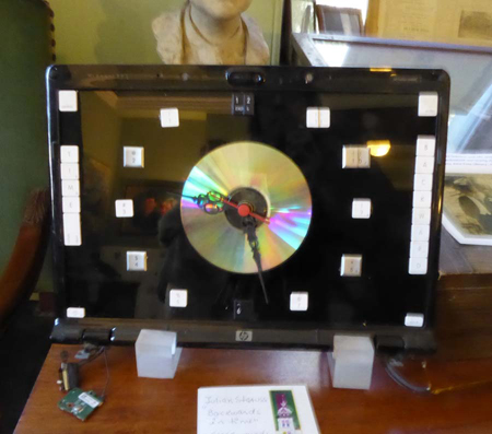 02_monitorclock_akin16